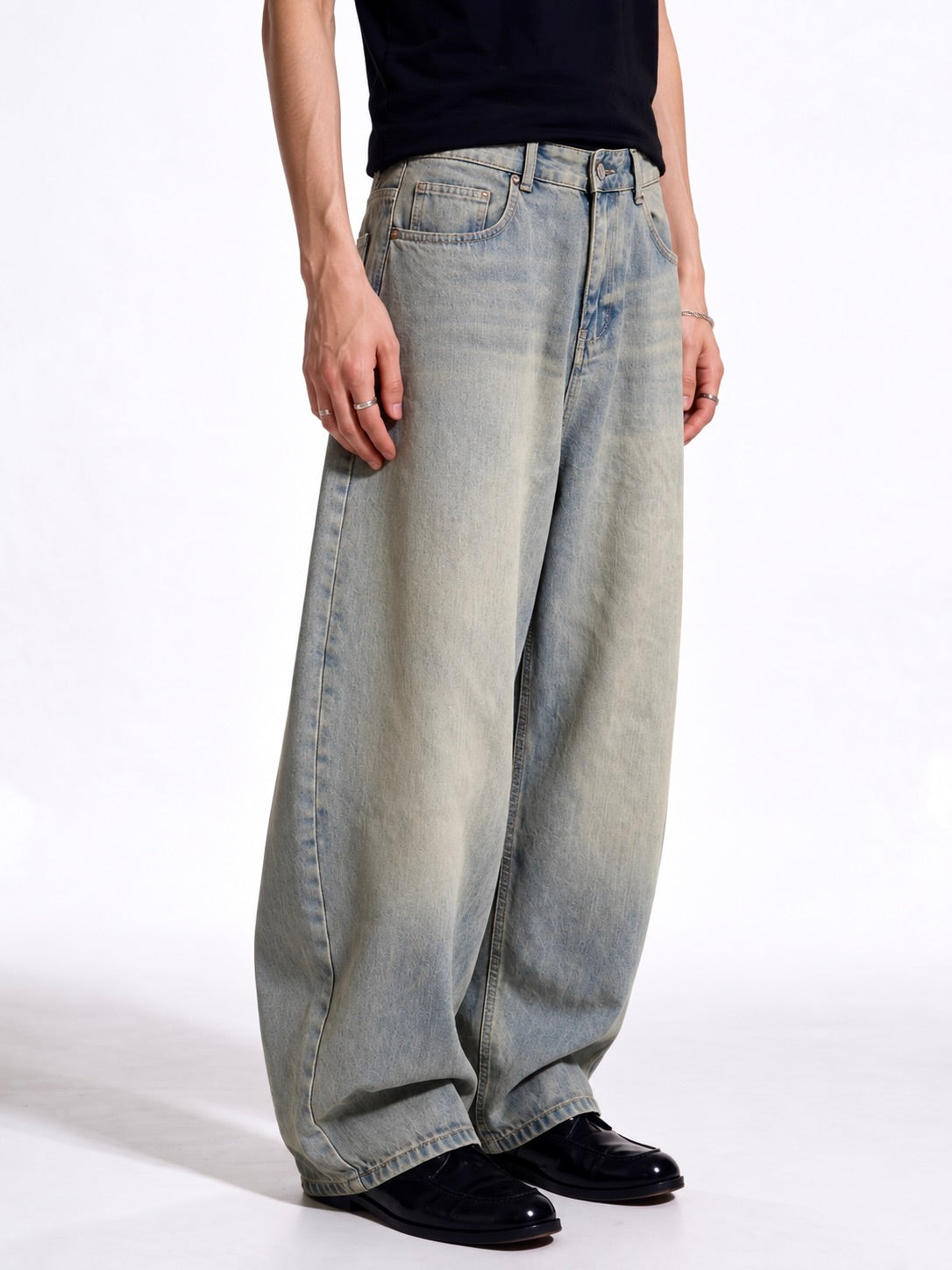Fog-Line Balloon Baggy Jeans detail