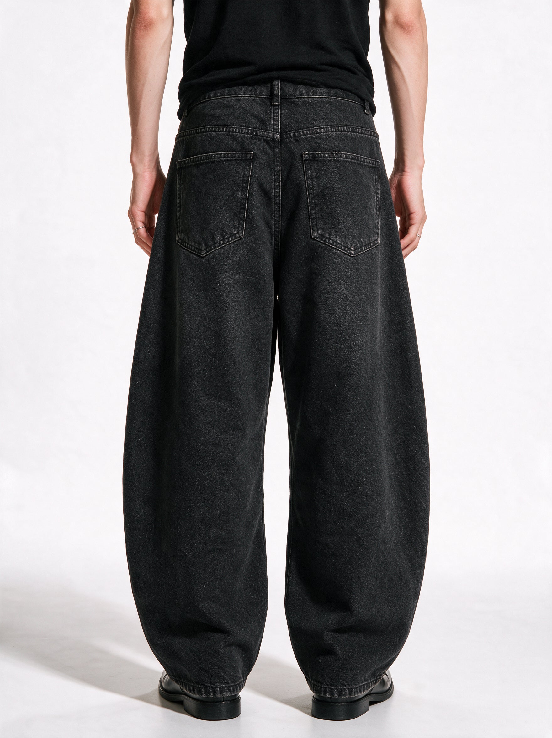 SOLID - BLACK - BAGGY BALLOON DENIM